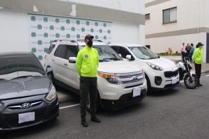Recuperan tres automóviles y una moto que habían sido robados en Ibagué