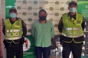 A la cárcel un hombre señalado de, presuntamente, prenderle fuego a su esposa mientras dormía 