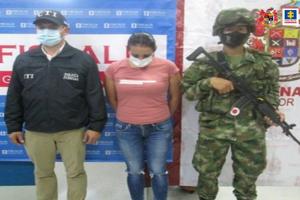 A la cárcel una mujer por violencia intrafamiliar contra su exnovia