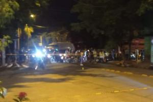 Una pareja de hermanos fue baleada cerca de una compra – venta de motos