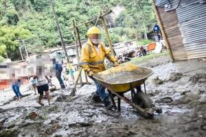 ¡Qué tristeza! Ladrones se llevaron lo poco que les quedó a los damnificados del Baltazar
