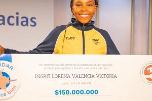 Ingrit Valencia agradece