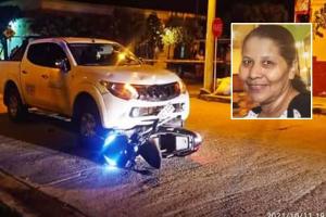 Falleció comerciante que se movilizaba en moto tras ser arrollada violentamente por camioneta en El Espinal
