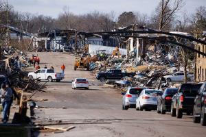 Destrucción causada por el Tornado en Kentucky, EE.UU.