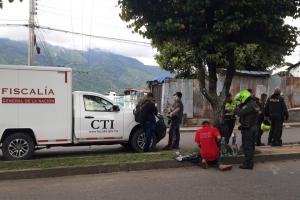 Asesinato frente a Los Compadres