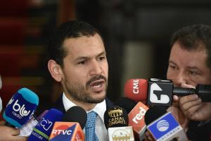 El ministro del Interior, Daniel Palacios, le respondió al expresidente Andrés Pastrana 