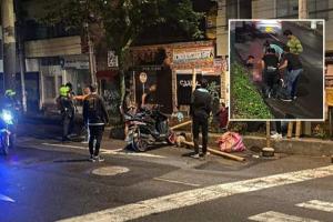 Se mató un motociclista tras caer en un hueco en la 12 con Quinta, 