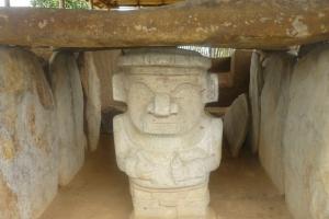 Atraer y concretar nuevas rutas aéreas para el Huila