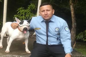 ¡Impotencia! Apuñalaron al vigilante del parque Centenario de Ibagué