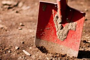 ¡Feminicidio en el Líbano! Sujeto asesinó a su esposa tras golpearla con una pala en la cabeza