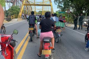 Saldaña padres de familia protesta 