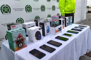 Fuerte operativo contra celulares hurtados en locales de Ibagué