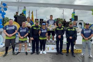 Asociación Obras Sociales Detol realizó la 8ª carrera por la Policía