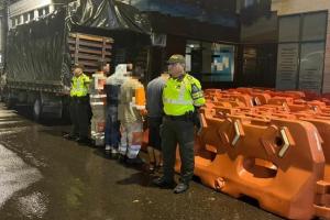 Capturaron 4 sujetos por suplantar personal del consorcio vial en la carretera Melgar – Boquerón