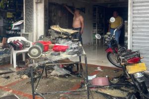 Se incendió taller de motos en el barrio Ricaurte, parte alta en Ibagué