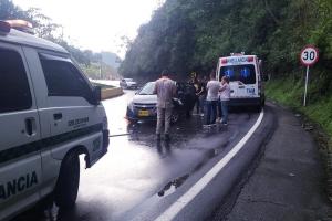 ¡Hubo trasbordo! Trasladaban pacientes que se accidentaron en la vía a Cajamarca y la ambulancia se estrelló