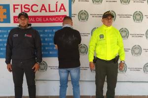Le ‘echaron mano’ a alias ‘Minguerra’ por apuñalar a una persona para robarla en Honda