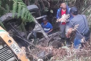 ¡Siniestro vial! 9 personas lesionadas tras accidente de campero en la vía Líbano – Villahermosa