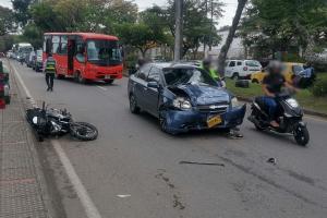 Violento accidente dejó tres lesionados sobre la Pedro Tafur en Ibagué