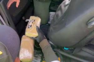 ¡Vuelve y Juega! Capturaron dos sujetos que se movilizaban con 18 mil dosis de clorhidrato de cocaína por vías de Coyaima