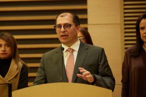 Fiscal Barbosa suspendió 19 órdenes de captura de disidentes tras petición de Petro