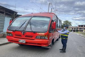 Inspección a rutas de transporte urbano en Ibagué
