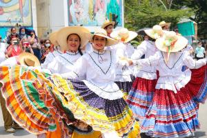 Comparsa Festival folclórico Colombiano