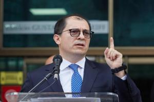 Fiscalía detecta interceptación ilegal de comunicaciones a dos extrabajadoras de la jefe de gabinete de la presidencia de la República 