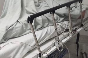 Brutal ataque a machete le propinó un hombre a su esposa en el barrio Galarza de Ibagué