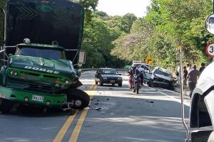 ¡Accidente fatal! Una persona fallecida dejó violento choque en inmediaciones de Venadillo
