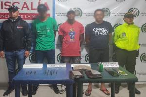 Capturaron al ‘Chatarrero’, ‘Duende’ y el ‘Costeño’, quienes portaba granadas de aturdimiento en Mariquita