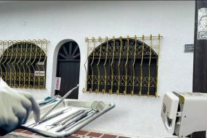 Cierre consultorio odontológico Honda