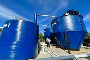 Tanque de tratamiento de agua en El Salado