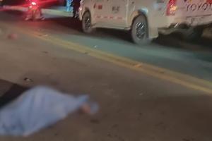 Tragedia: Falleció parrillera en moto luego de chocar contra camioneta y al caer ser arrollada por una Turbo