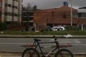 Denuncian situación insalubre frente a Pechugones de Los Arrayanes