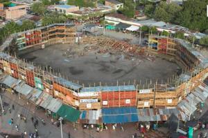 Fiscalía imputó cargos por homicidio culposo a presunto responsable del colapso de los palcos en la Plaza de Toros de El Espinal