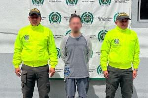 Capturaron sujeto que violó a una adolescente tras intimidarla con un machete en un local de Cajamarca