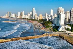 Mar de leva en Cartagena