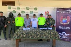 Tras cinematográficos allanamientos fueron capturados los alias ‘Momo’ y alias ‘Viejo’ en Planadas y Gaitania