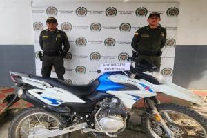 menores ladrones moto