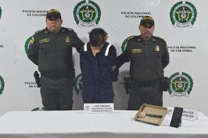 Capturaron a un ‘Capucho’, estudiante de la UT por apuñalar a dos policías del CAI Estadio