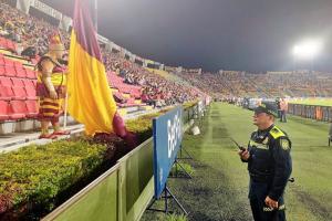 Más de mil policías prestarán la seguridad dentro y fuera del estadio Murillo Toro, tras el partido Tolima – Santa Fe