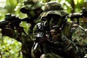 En el Cauca, combates entre el Ejército y disidencias de las Farc