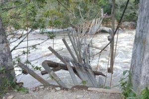 puente ataco río blanco