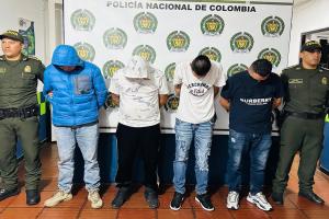 ¡Se les cayó la vuelta! Capturados cuatro fleteros que intentaron hurtarle $8 millones a una mujer 
