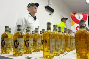 Incautan más de 150 botellas de licor de contrabando y adulterado e n Neiva 