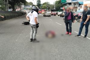 En delicado estado de salud se encuentra una abuelita arrollada por motociclista en la 41ª con Quinta 
