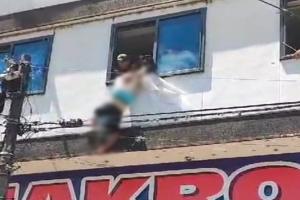 Evitaron que hombre se lanzara la ventana de un hotel en la plaza de la 21 en Ibagué