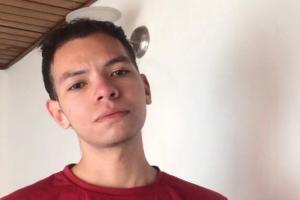 Le propinaron 12 puñaladas a estudiante de Medicina, oriundo de El Espinal en Bogotá