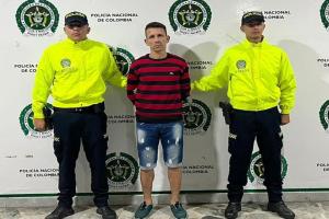 Por fin cayó el ‘rompe vidrios’, sujeto que tenía azotado el comercio en Ibagué